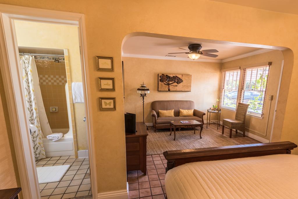 Harbor House Inn Santa Barbara Bagian luar foto
